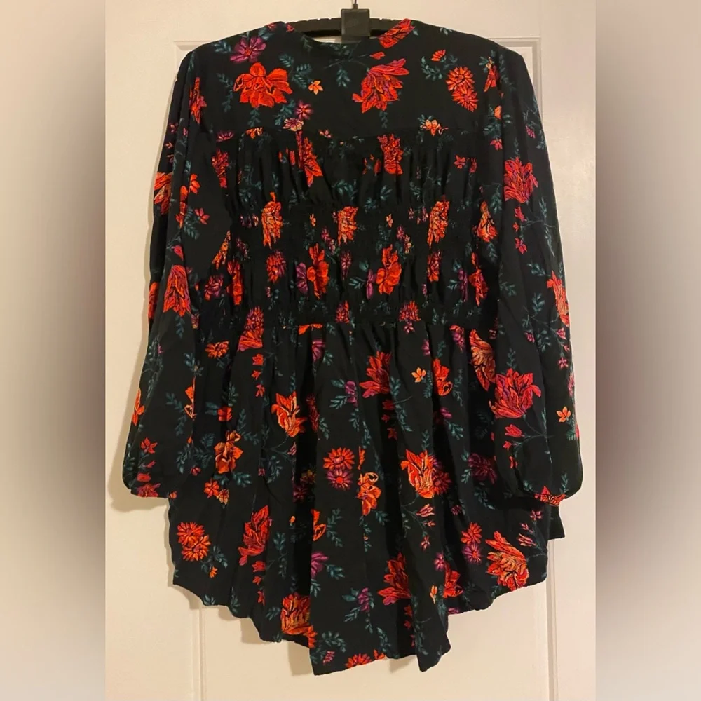 Rayon Twill Smocked Button-Front Tunic Top 3X - Picture 6 of 10